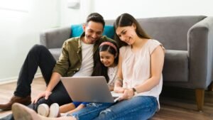 FamousParenting.com